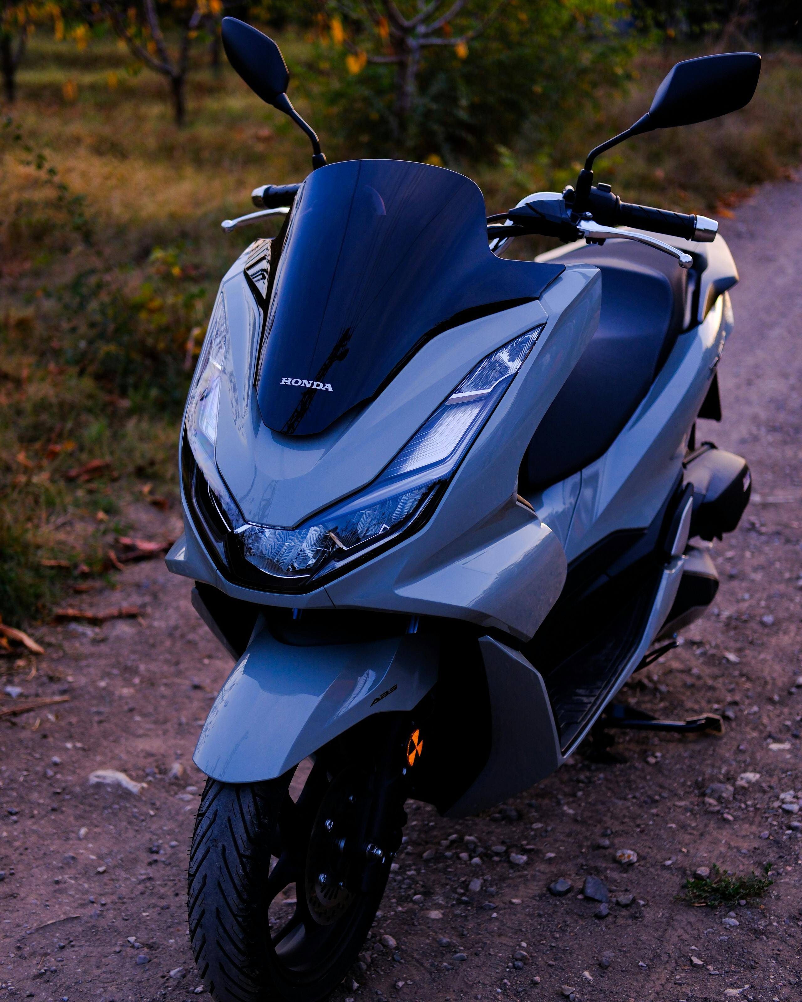 Moto de scooter en taller